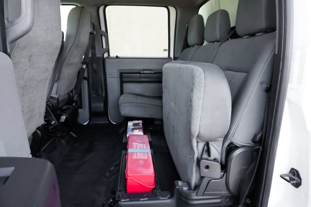 Used 2015 Ford F650 2WD Crew Cab Super Duty image 44