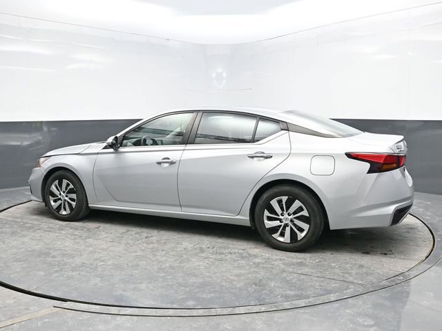 Used 2021 Nissan Altima 2.5 S image 4