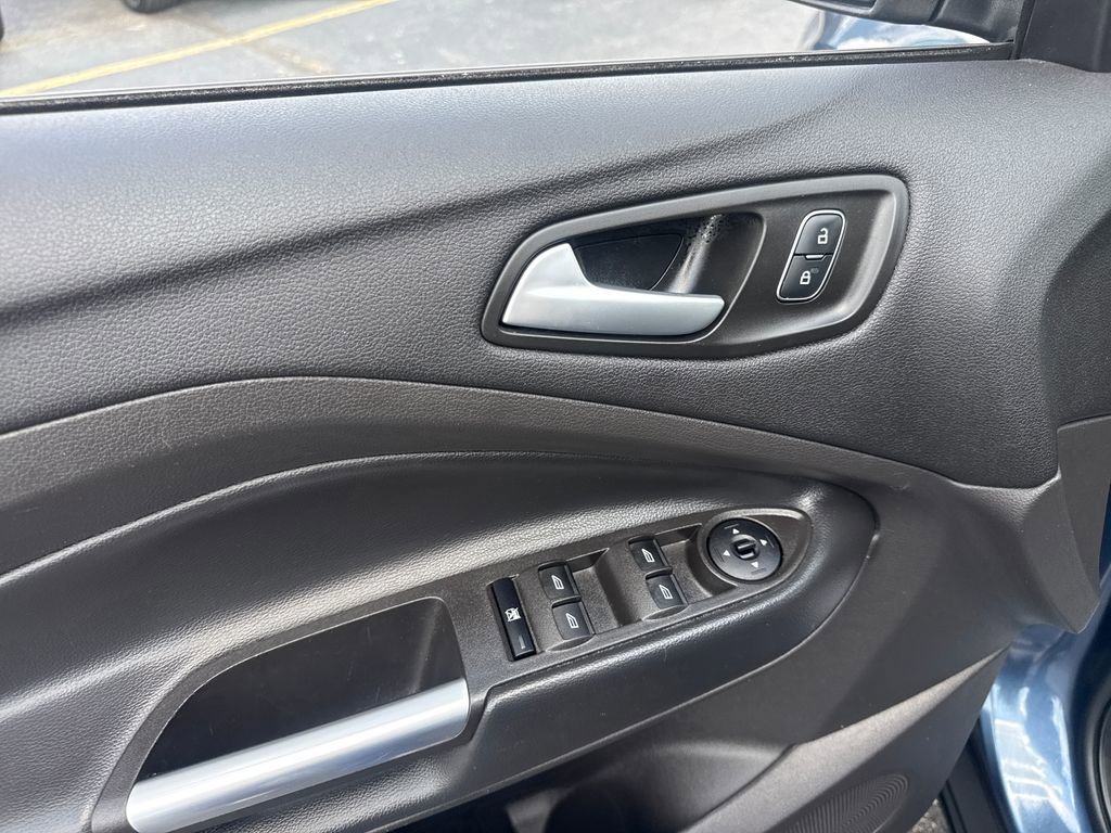 Used 2018 Ford Escape SEL FWD image 26
