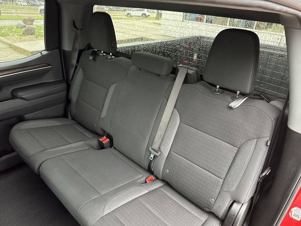 Certified 2025 Chevrolet Silverado 1500 LT AWD/4WD image 21
