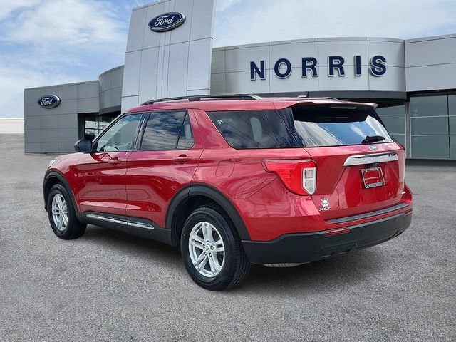 Used 2021 Ford Explorer XLT AWD/4WD image 3