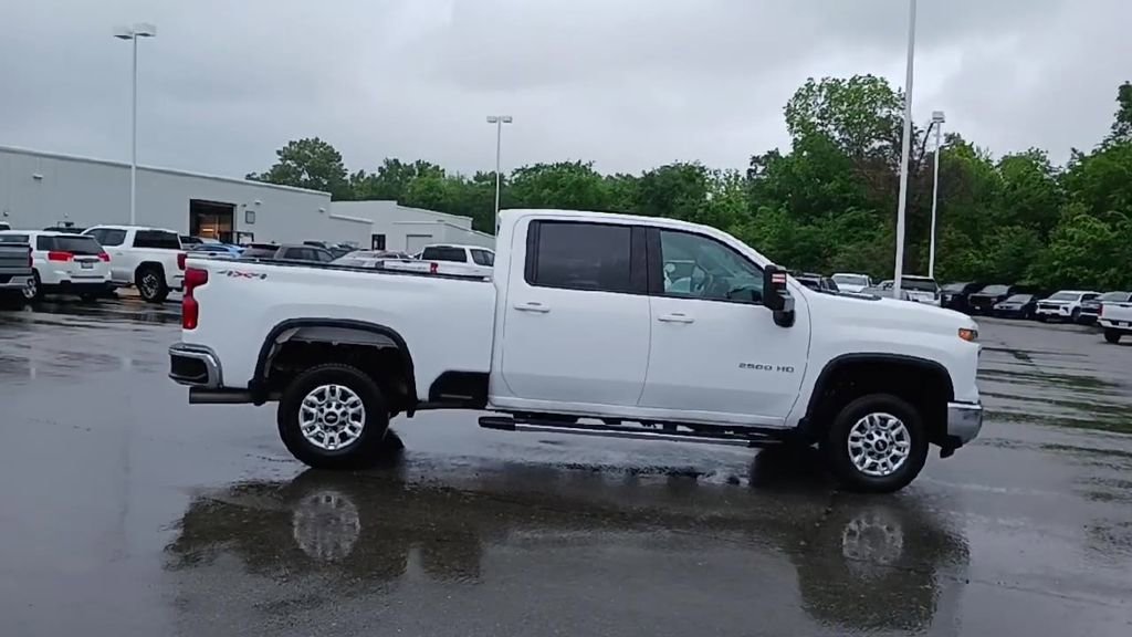 Certified 2025 Chevrolet Silverado 2500 LT w/ Convenience Package AWD/4WD image 9