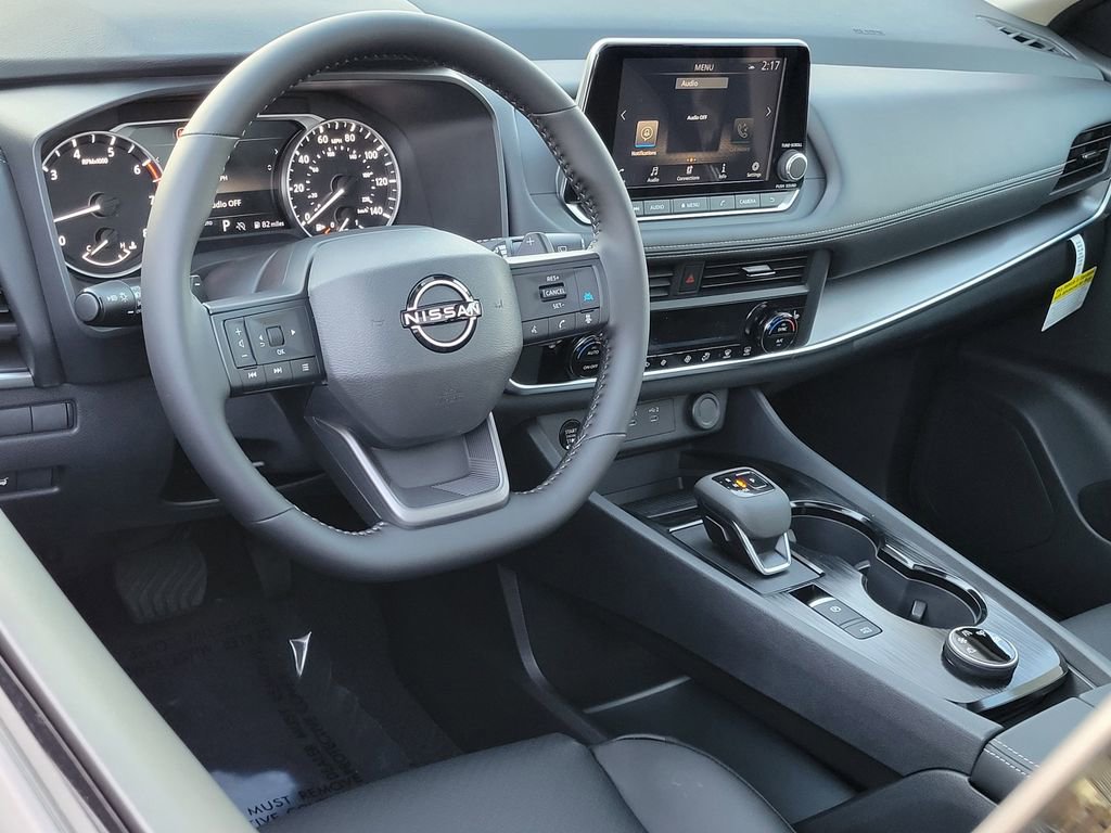 New 2026 Nissan Rogue SV image 4