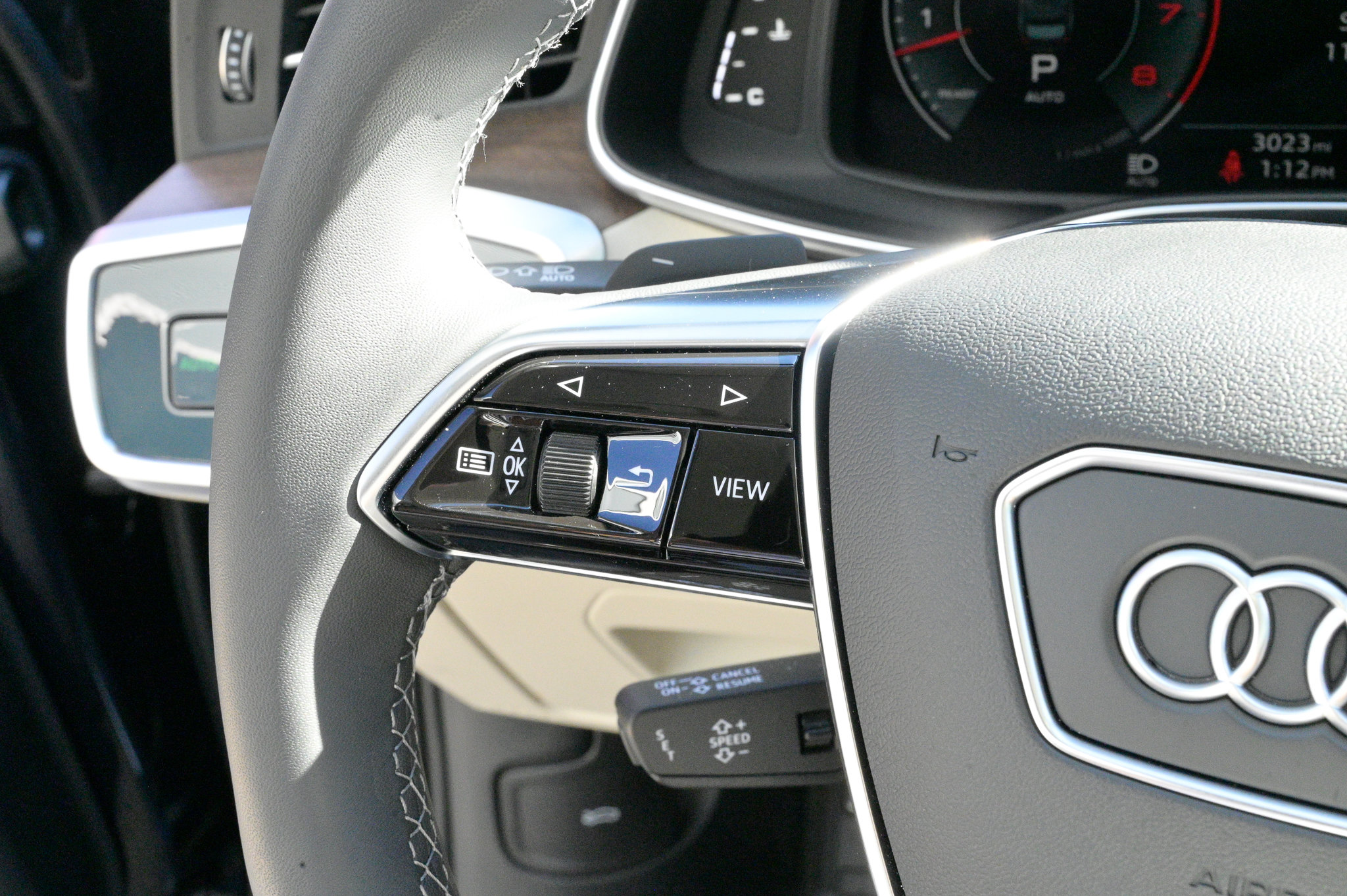 Used 2025 Audi A6 Premium Plus image 25