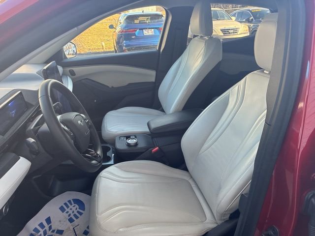 Used 2023 Ford Mustang Mach-E Premium image 25