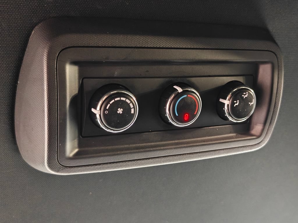Used 2019 Dodge Grand Caravan SXT FWD image 25