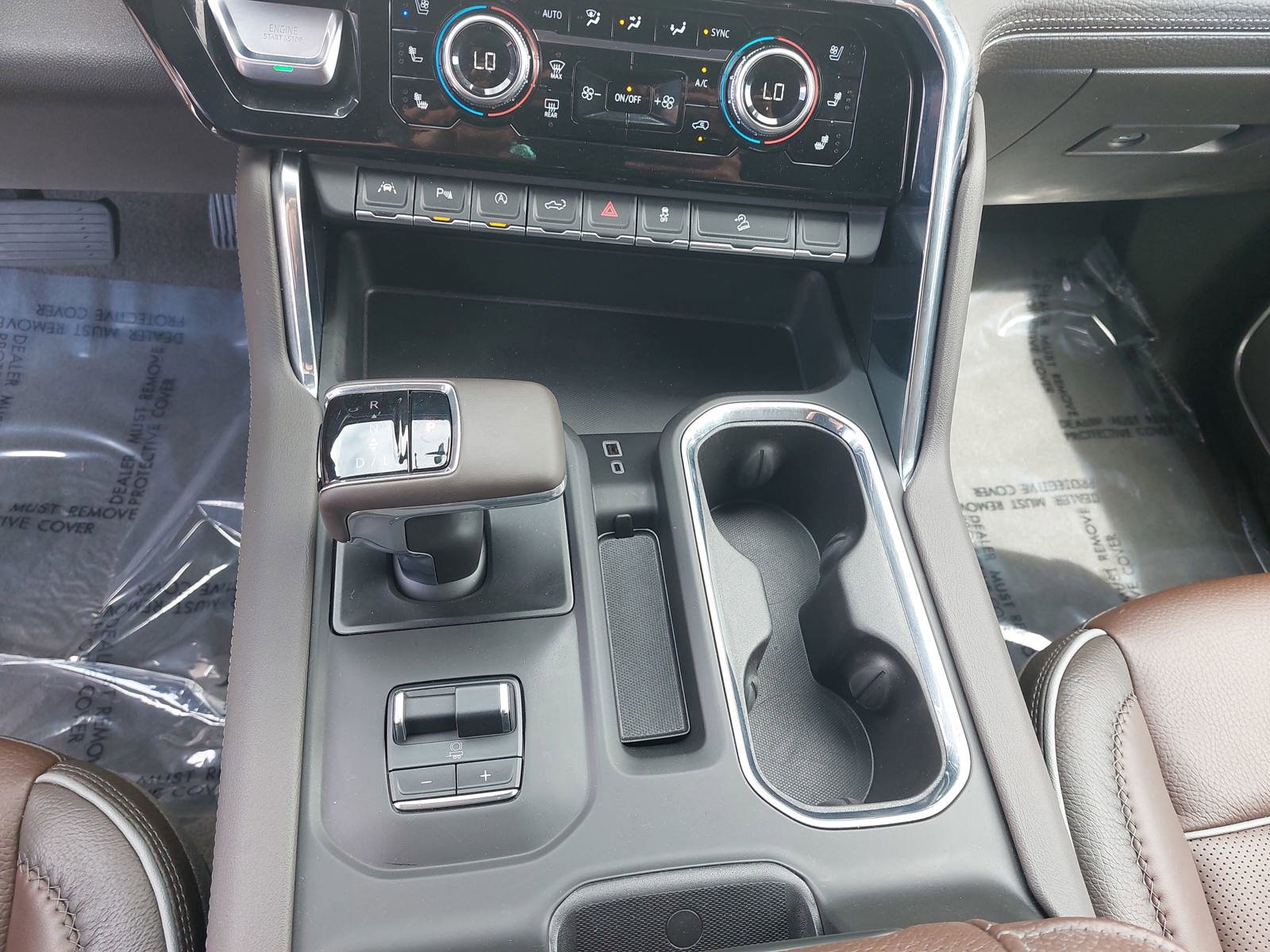 Used 2025 GMC Sierra 1500 Denali w/ Technology Package AWD/4WD image 26