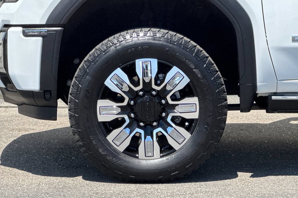 Used 2025 GMC Sierra 2500 Denali w/ Max Trailering Package AWD/4WD image 26