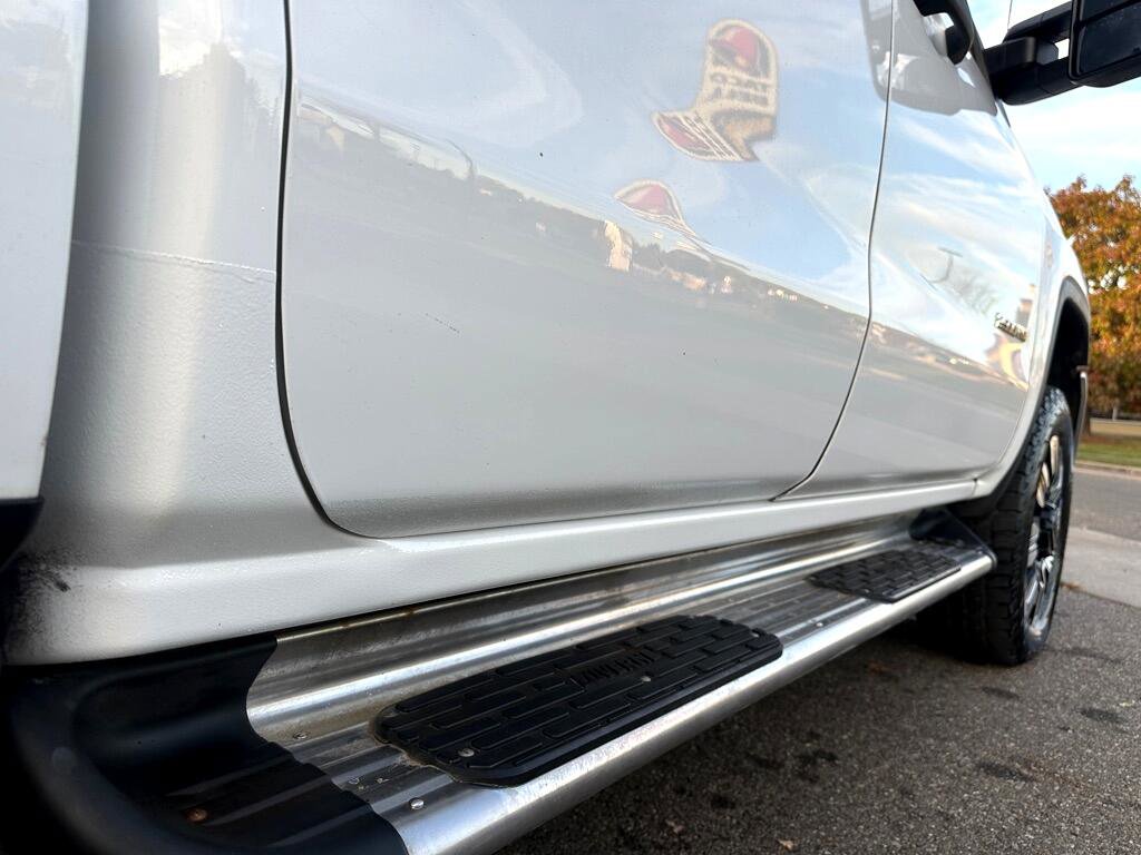 Used 2015 GMC Sierra 2500 Base Double Cab 4WD w/ Sierra Convenience Package image 8