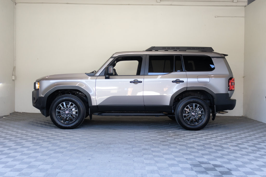 Used 2025 Toyota Land Cruiser 1958 AWD/4WD image 7