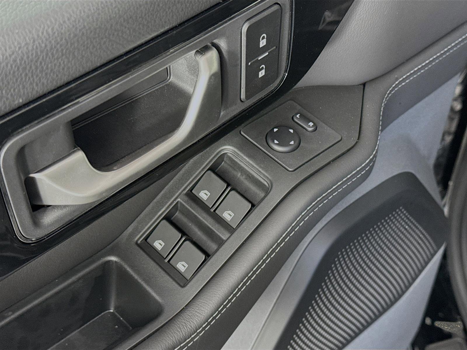 Used 2024 INEOS Grenadier image 17