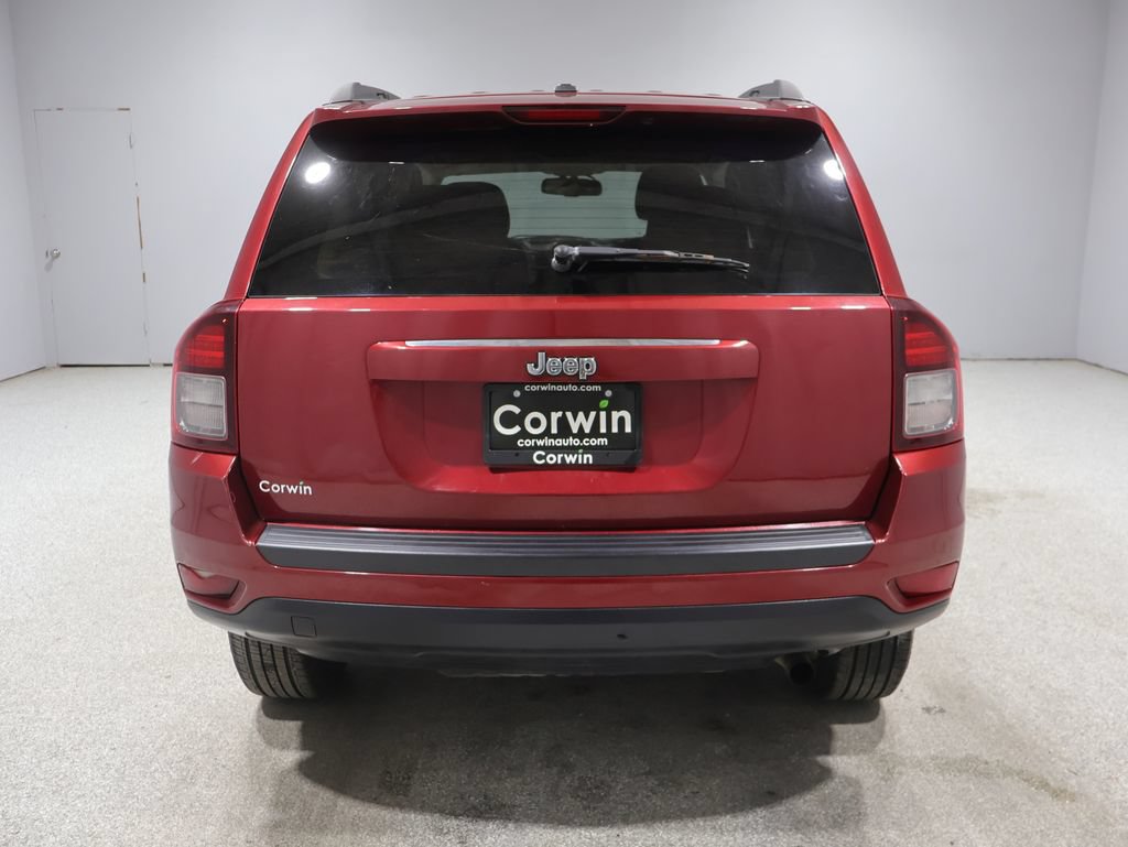 Used 2016 Jeep Compass Sport w/ Power Value Group FWD image 3