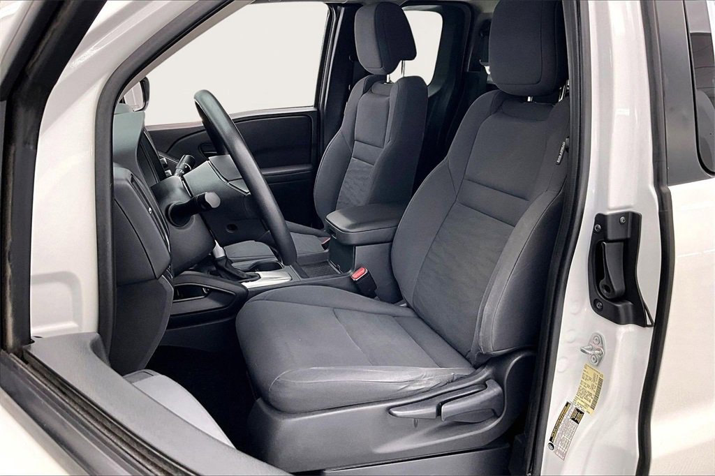 Used 2022 Nissan Frontier S image 26