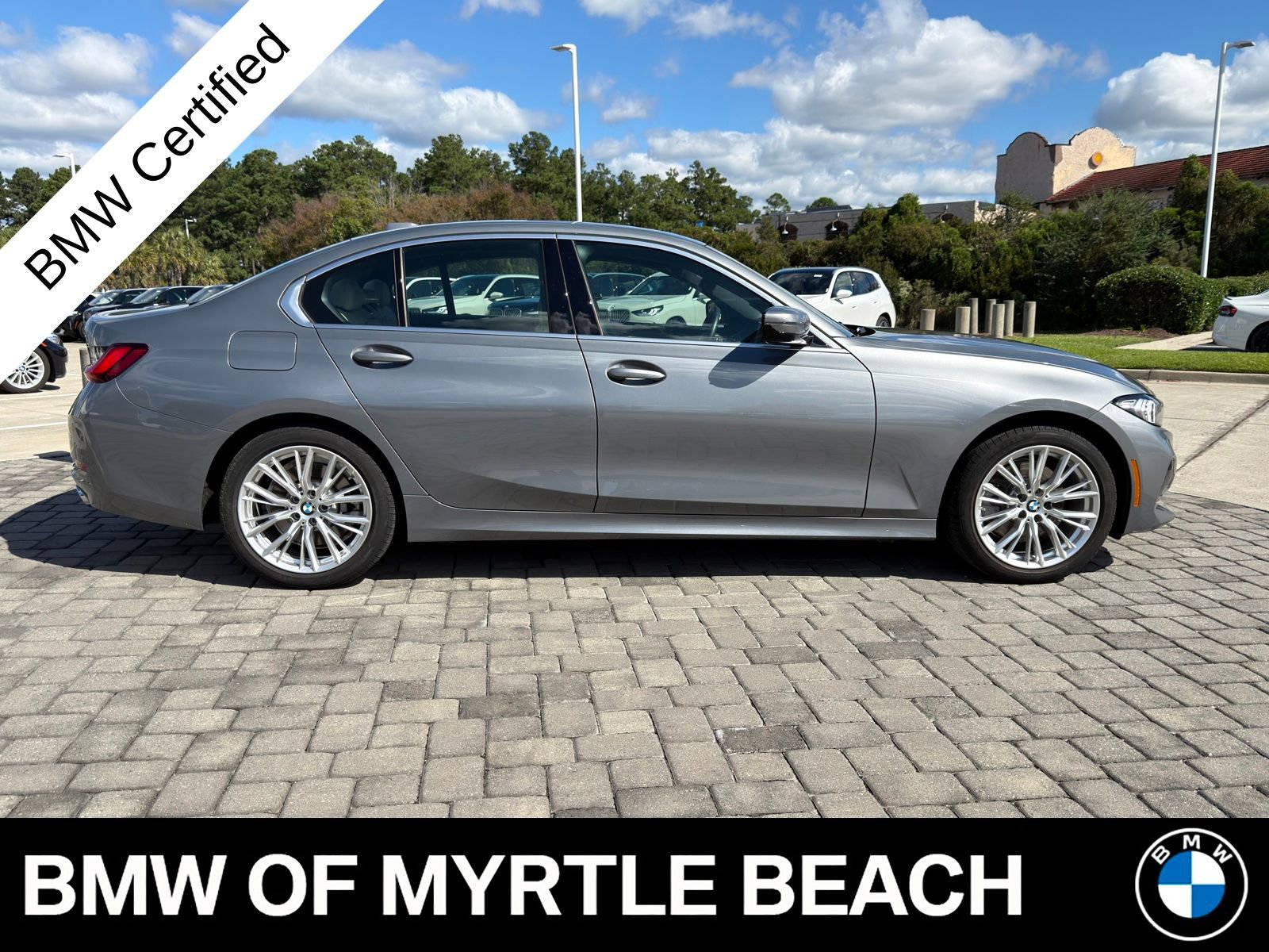 Certified 2023 BMW 330i Sedan w/ Premium Package image 8