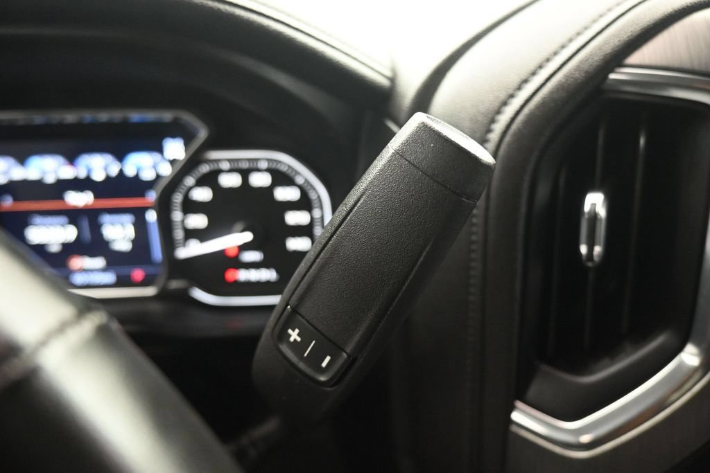 Used 2023 GMC Sierra 2500 Denali w/ Denali Black Diamond Edition AWD/4WD image 34