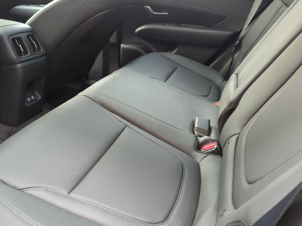 Certified 2025 Hyundai Tucson SEL AWD/4WD image 16