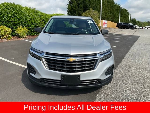 Used 2022 Chevrolet Equinox LS FWD image 2