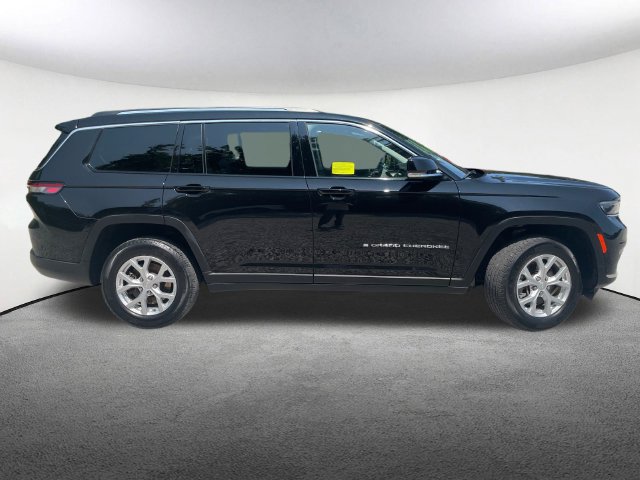 Used 2023 Jeep Grand Cherokee L Limited AWD/4WD image 18