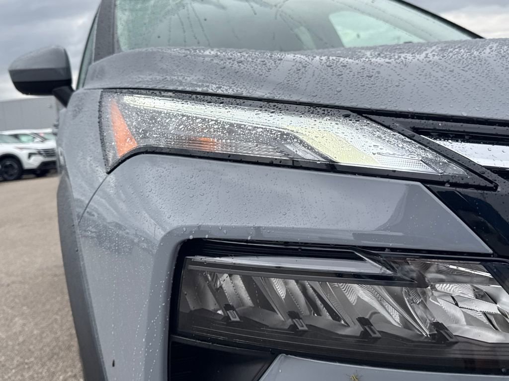 New 2026 Nissan Rogue SV image 10