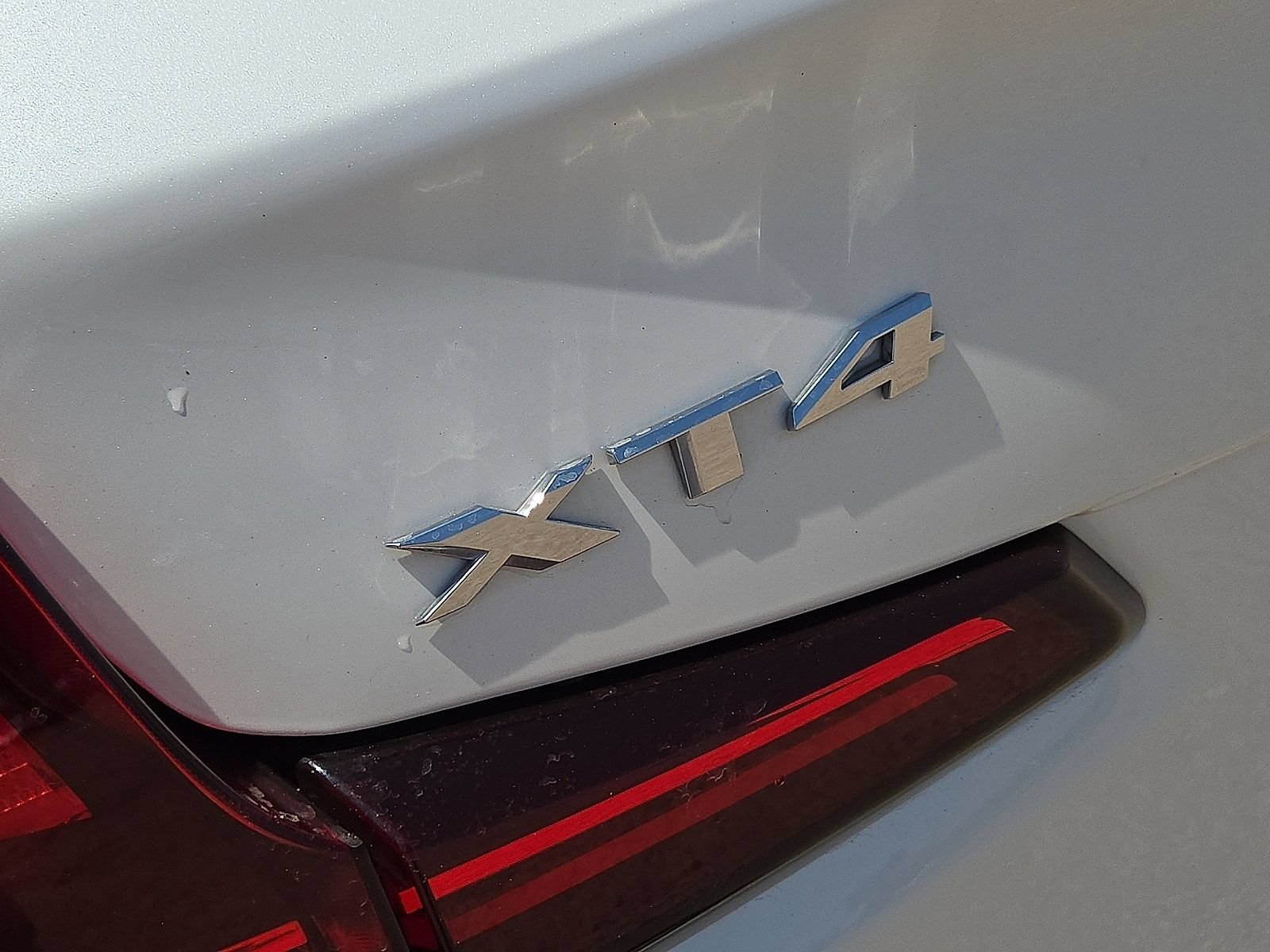 Used 2019 Cadillac XT4 Luxury FWD image 11