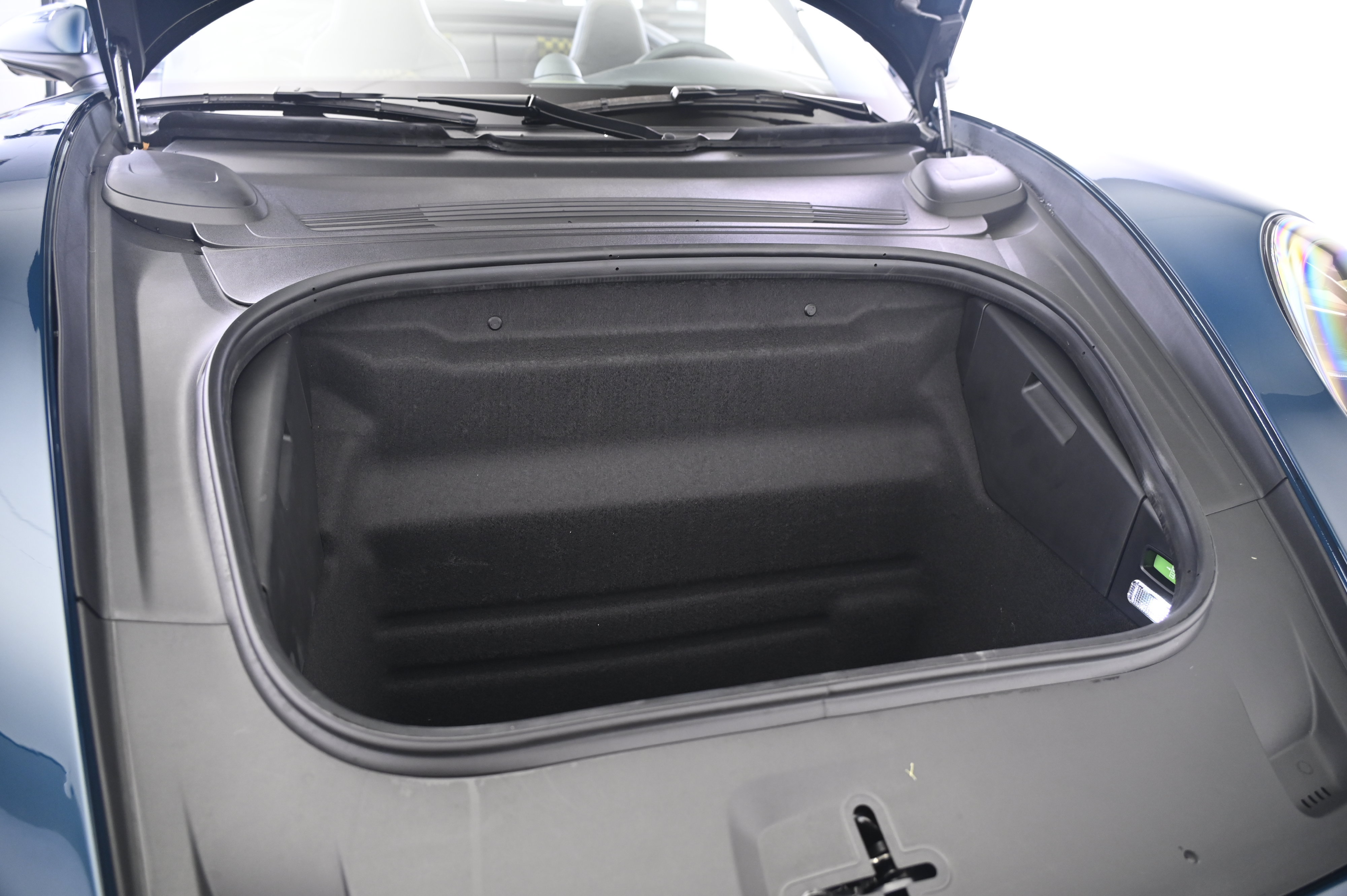 Certified 2026 Porsche 911 GTS RWD image 21
