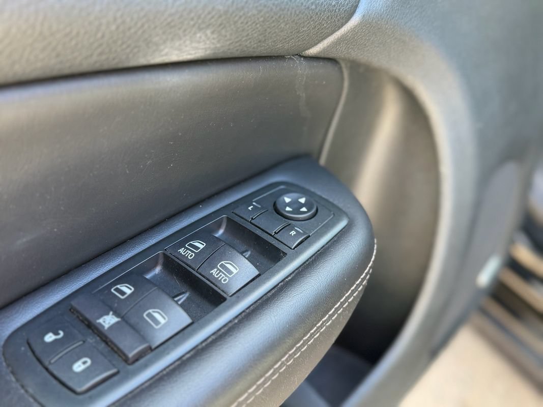 Used 2015 Chrysler 200 C w/ Navigation & Sound Group I AWD/4WD image 16