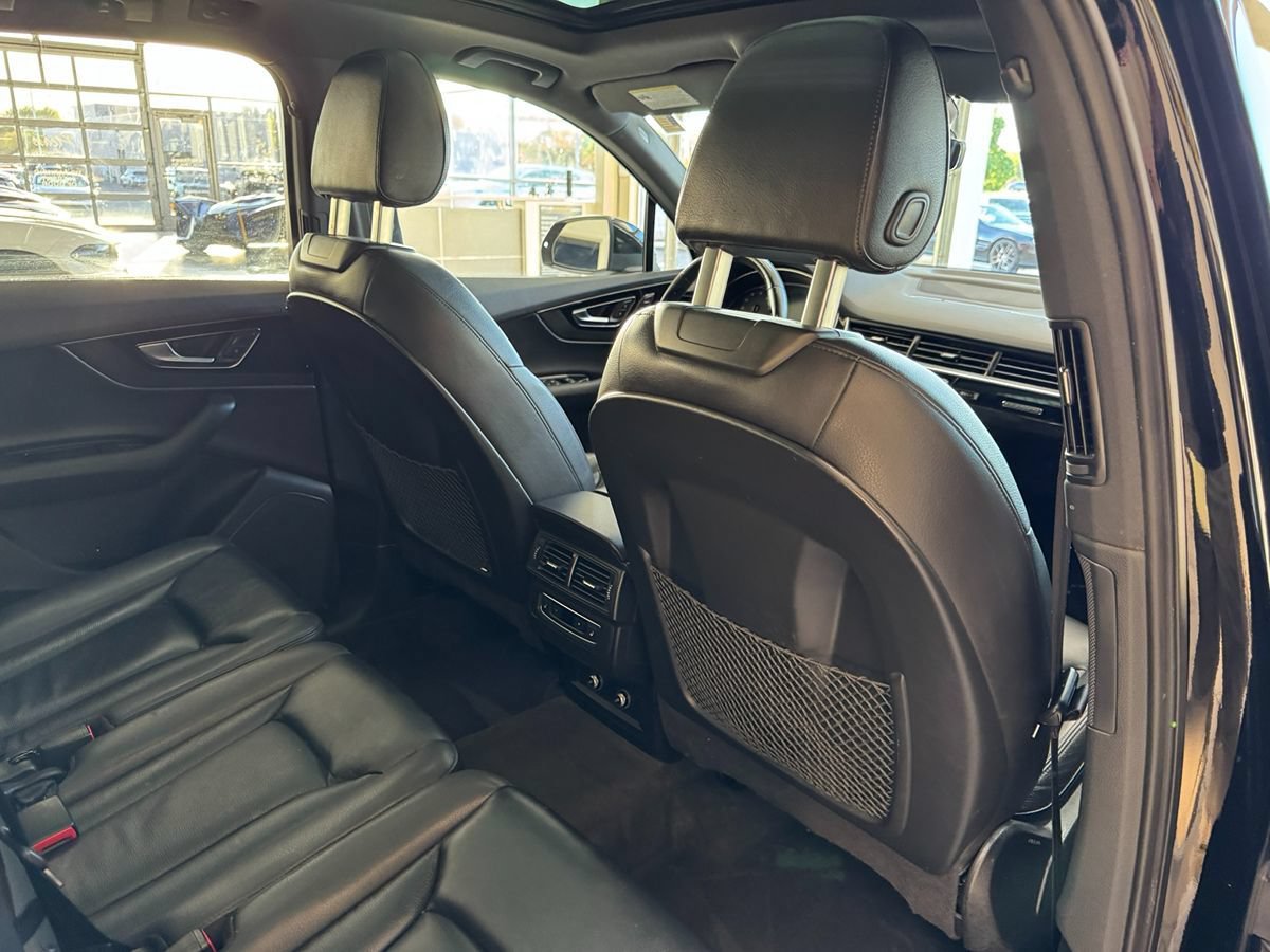 Used 2018 Audi Q7 3.0T Premium AWD/4WD image 48