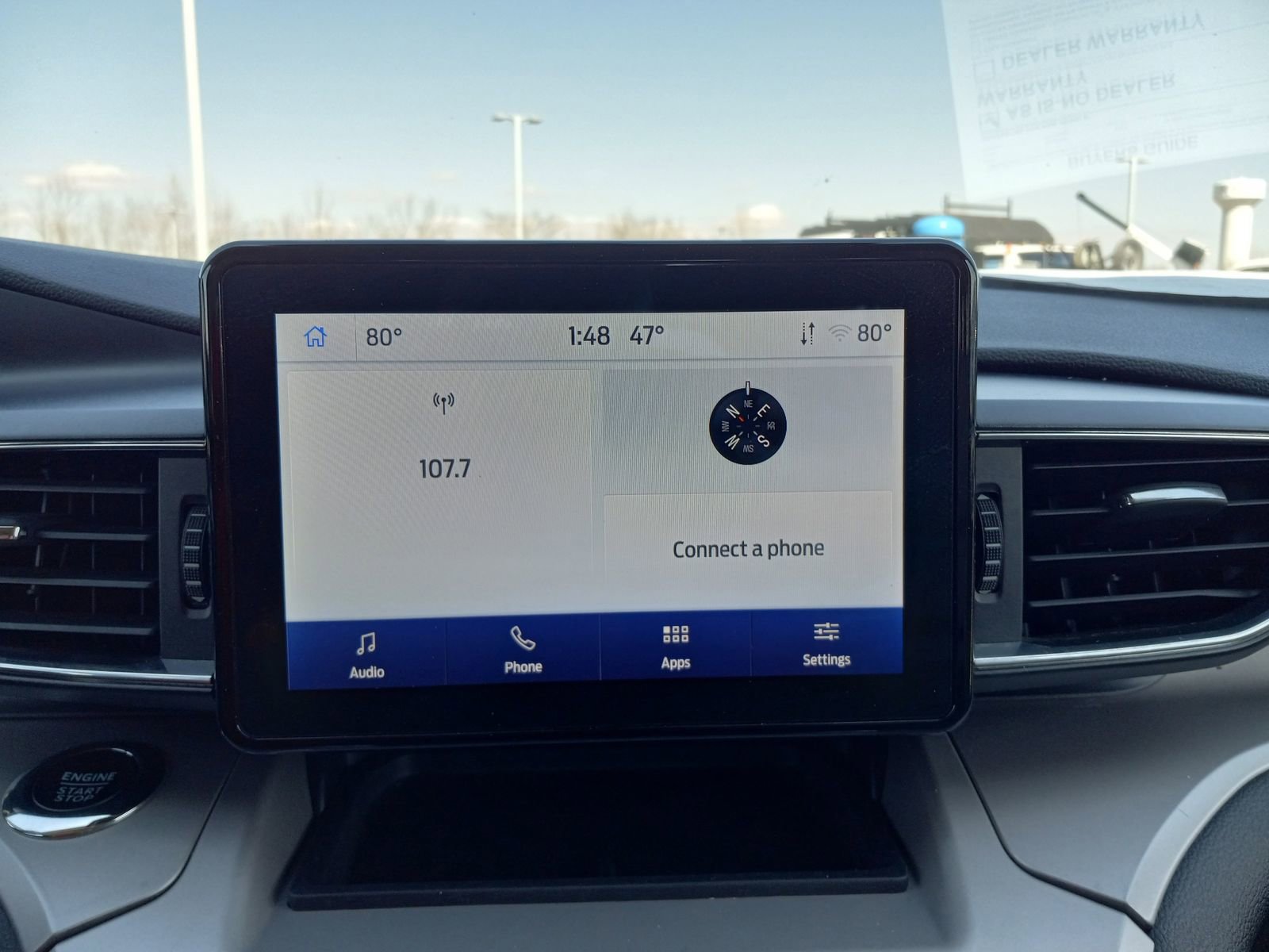 Used 2024 Ford Explorer XLT w/ Equipment Group 202A RWD image 22
