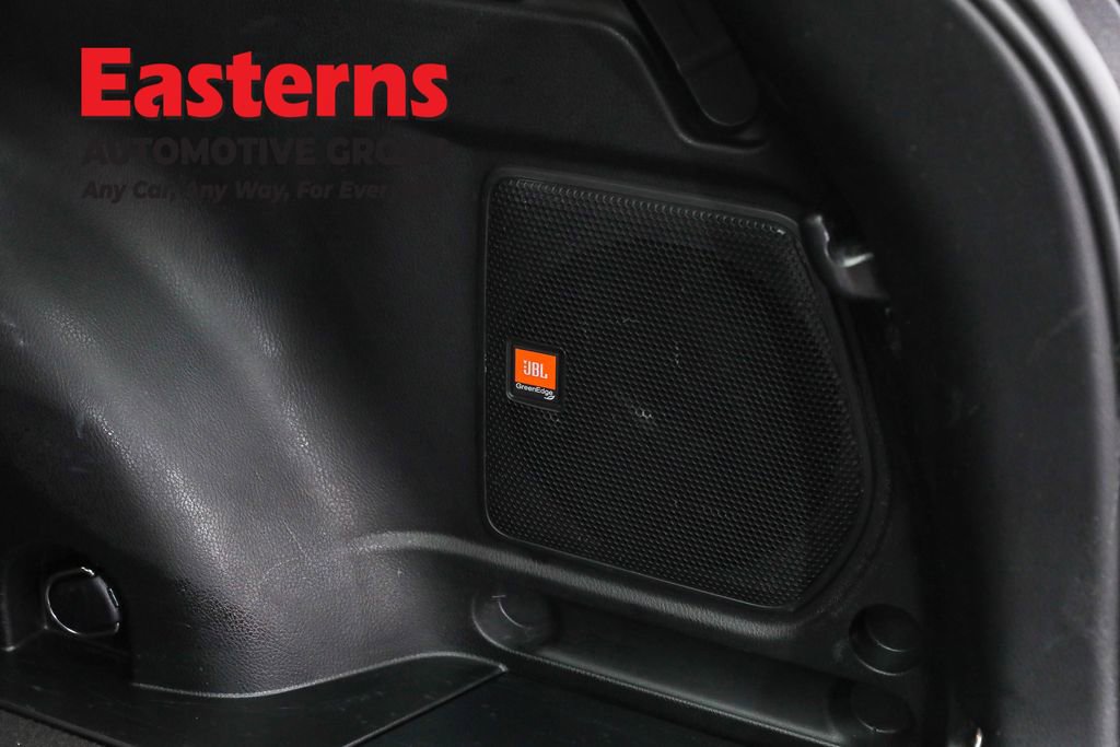 Used 2018 Toyota RAV4 Limited image 25