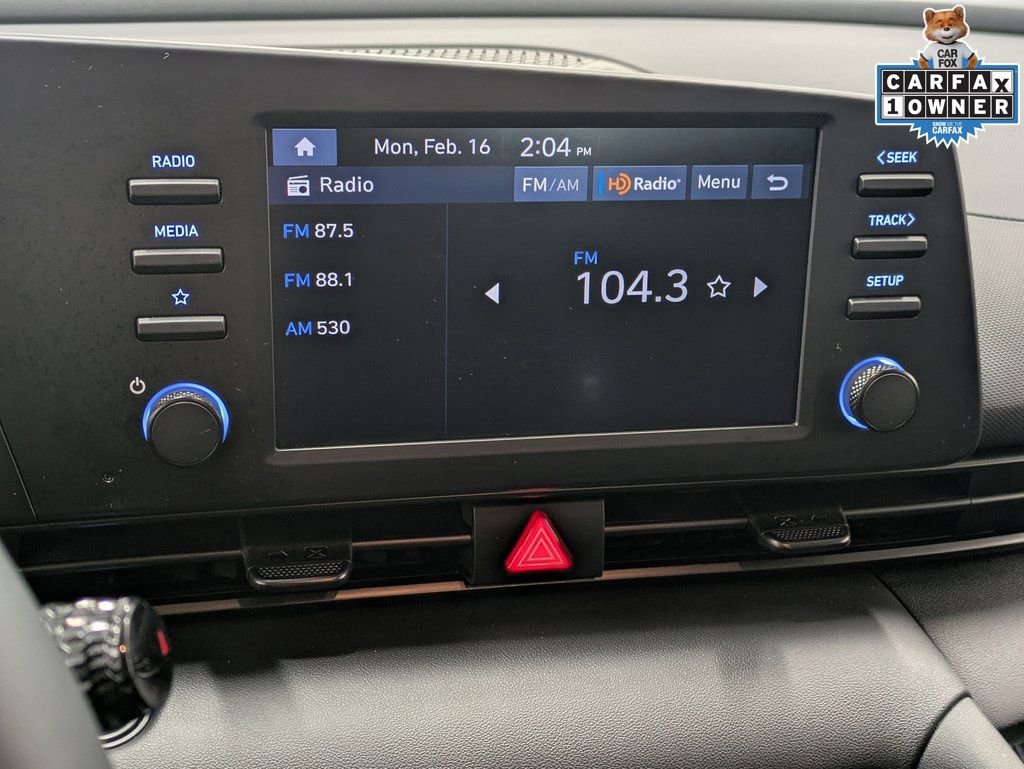 Certified 2025 Hyundai Elantra Sport image 13