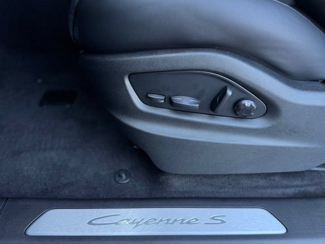 New 2026 Porsche Cayenne S AWD/4WD image 16