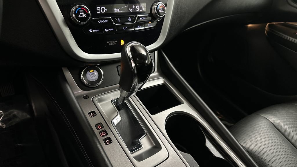 Used 2022 Nissan Murano SL w/ SL Moonroof Package image 16