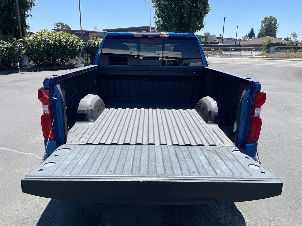 Used 2022 Chevrolet Silverado 1500 LTZ w/ LTZ Premium Package AWD/4WD image 27