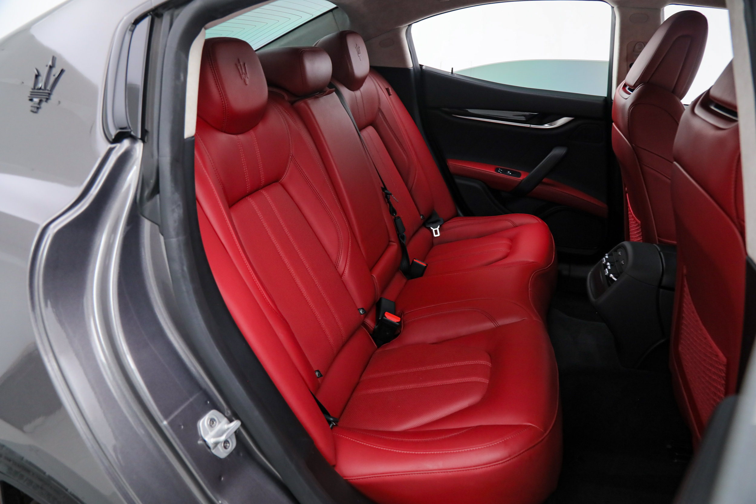 Certified 2023 Maserati Ghibli Modena RWD image 14
