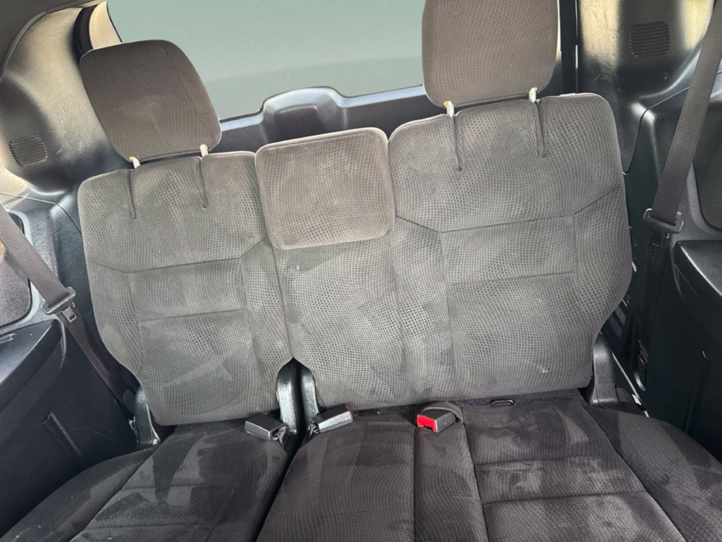 Used 2016 Dodge Grand Caravan SE FWD image 12