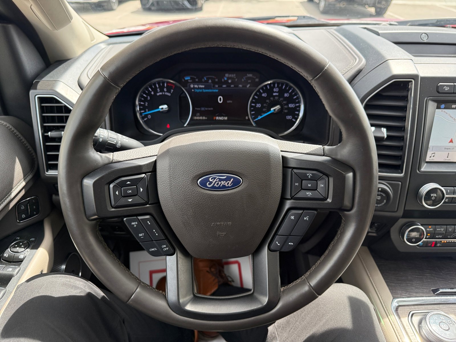 Used 2019 Ford Expedition Limited w/ Equipment Group 302A image 9