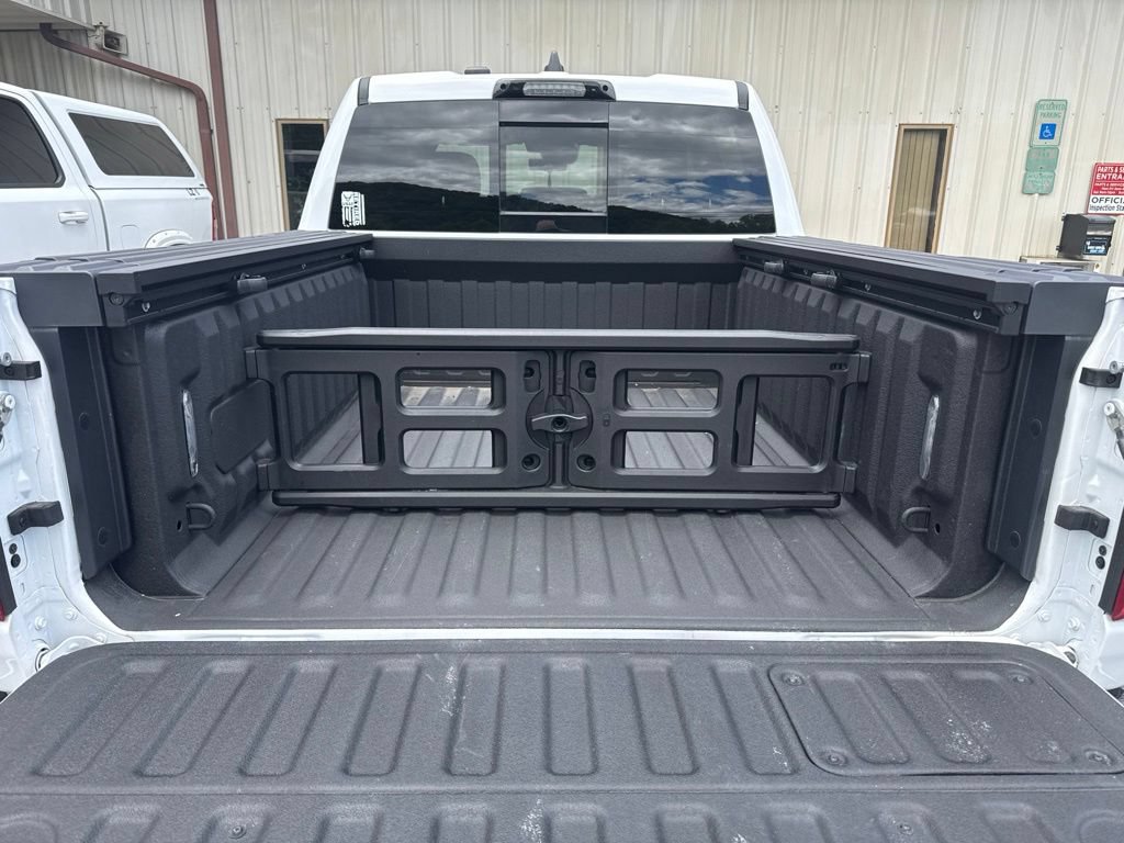 Used 2025 RAM 1500 Limited AWD/4WD image 7