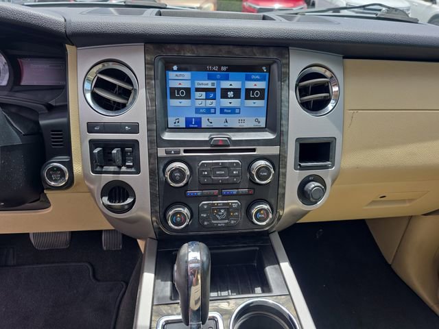 Used 2017 Ford Expedition Limited w/ Equipment Group 301A RWD image 22