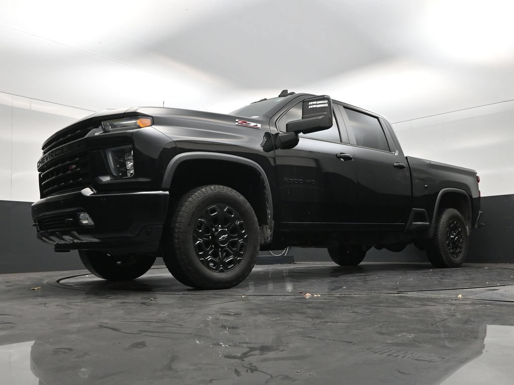 Used 2022 Chevrolet Silverado 2500 LT w/ Midnight Edition AWD/4WD image 20