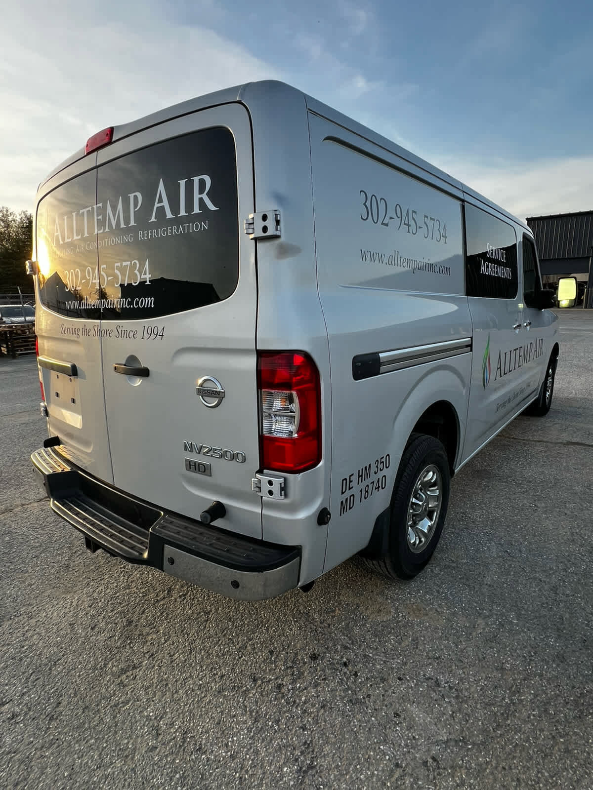 Used 2016 Nissan NV 2500 SL w/ Technology Package image 5