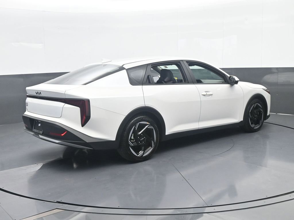Used 2025 Kia K4 EX FWD image 6