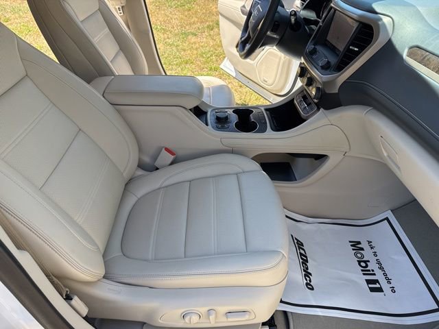 Used 2023 GMC Acadia Denali image 33