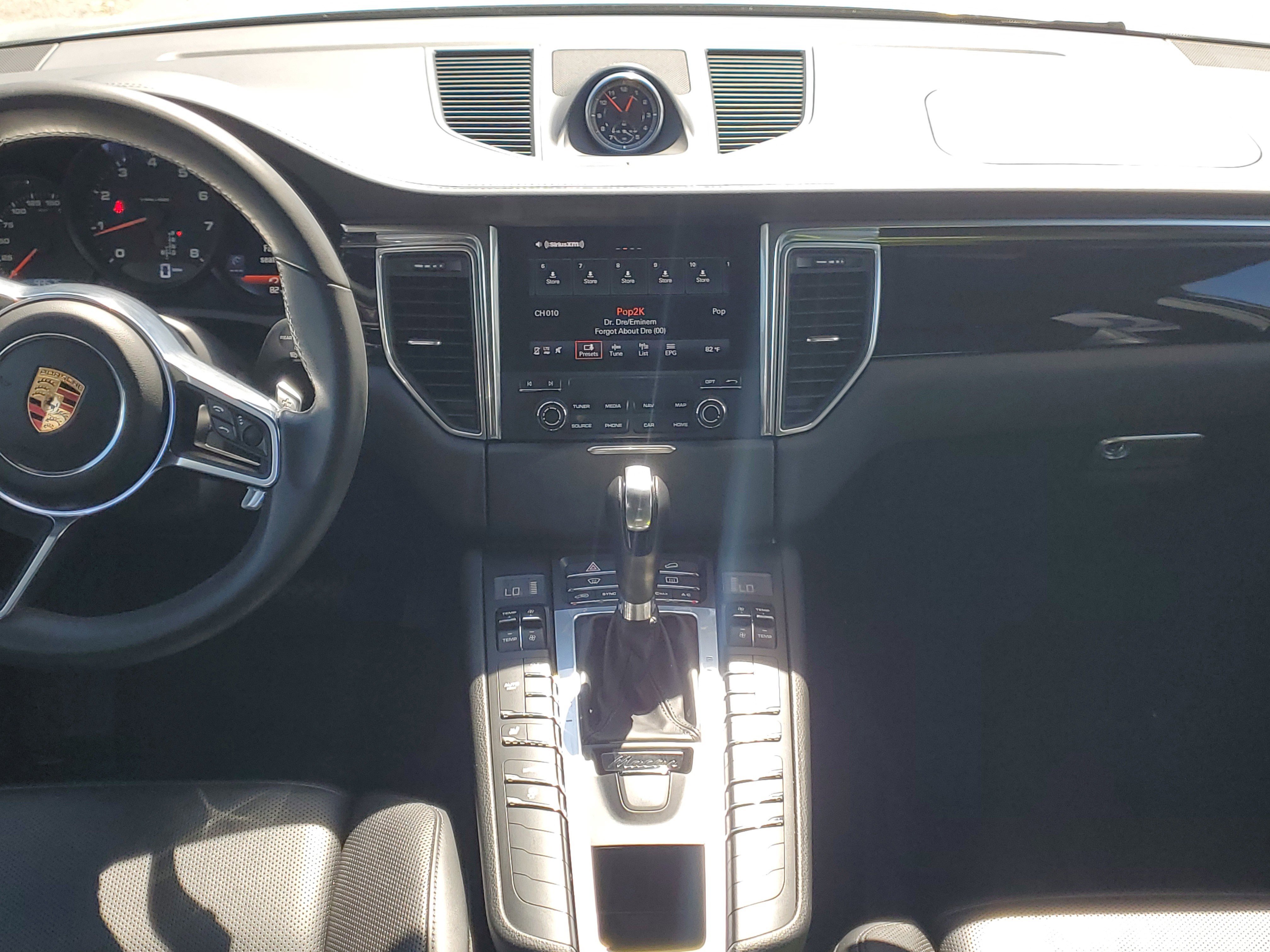 Used 2018 Porsche Macan image 15