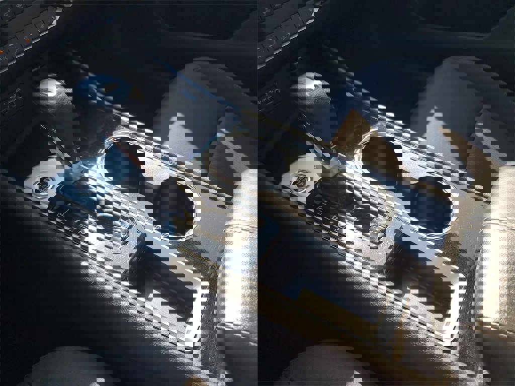 Used 2024 Nissan Altima 2.5 SV image 19