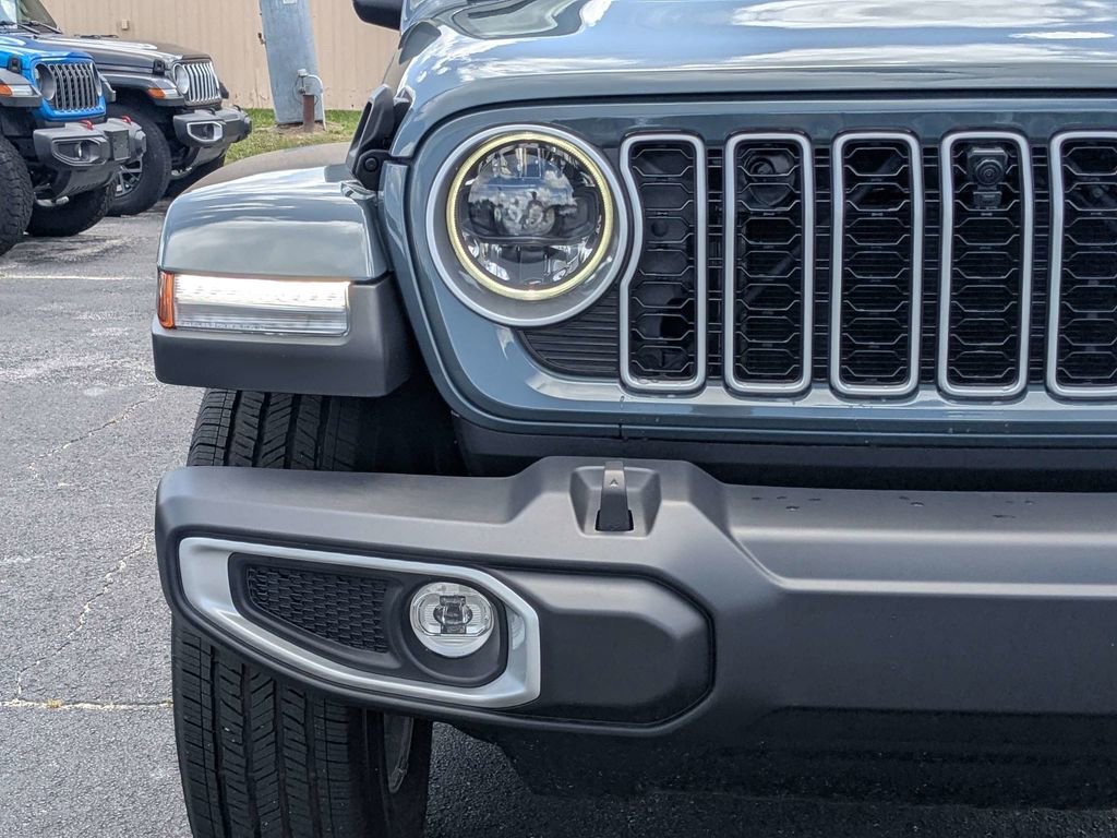 New 2026 Jeep Wrangler Unlimited Sahara AWD/4WD image 10