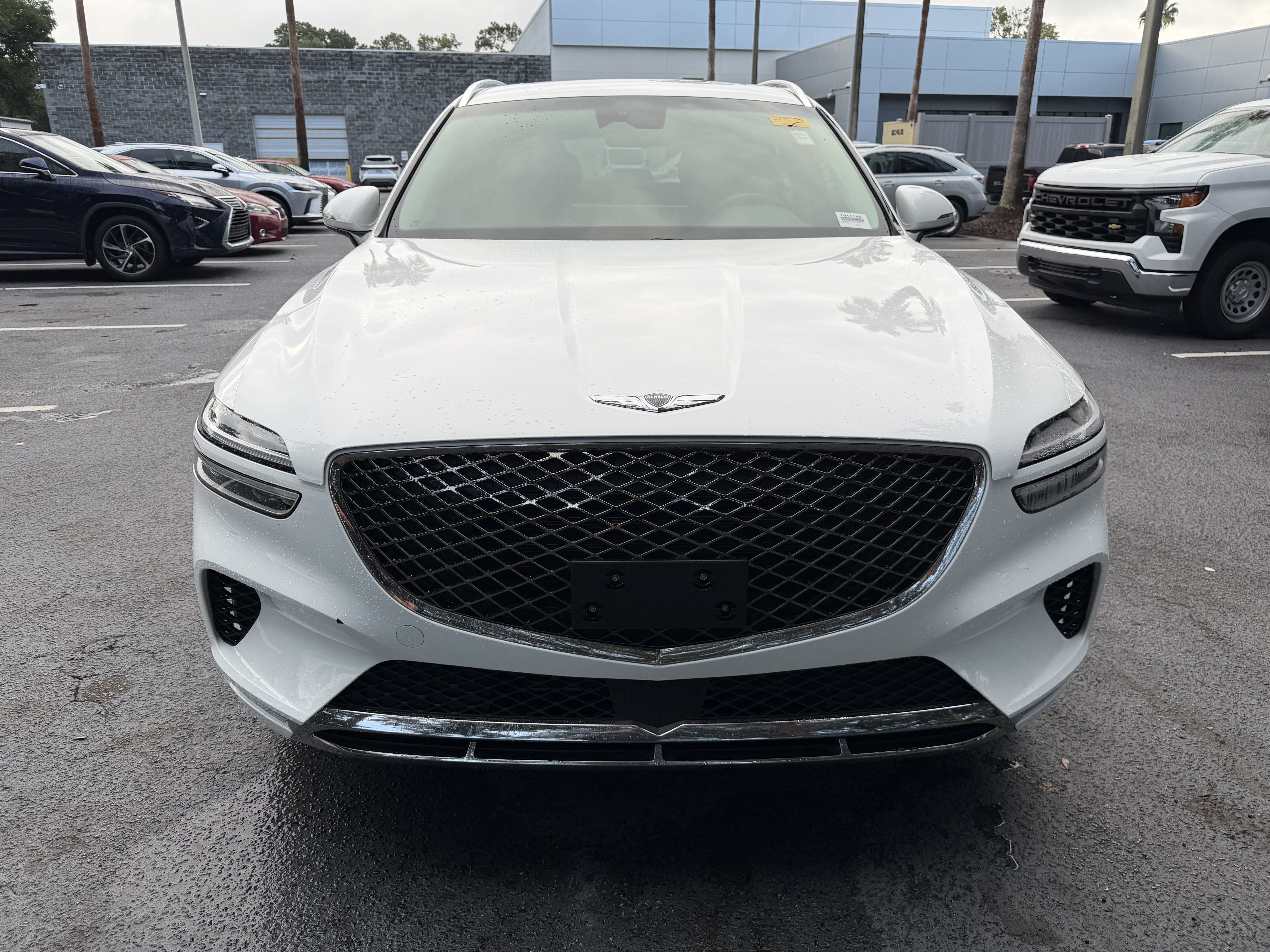 Used 2023 Genesis GV70 2.5T w/ Select Package AWD/4WD image 3