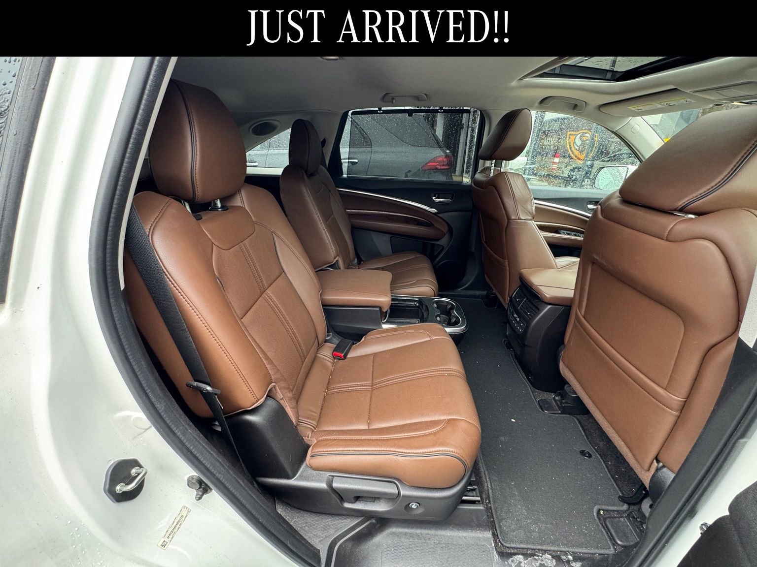 Used 2017 Acura MDX FWD w/ Advance Package image 11