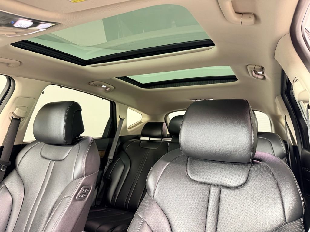 Used 2021 Genesis GV80 3.5T image 25