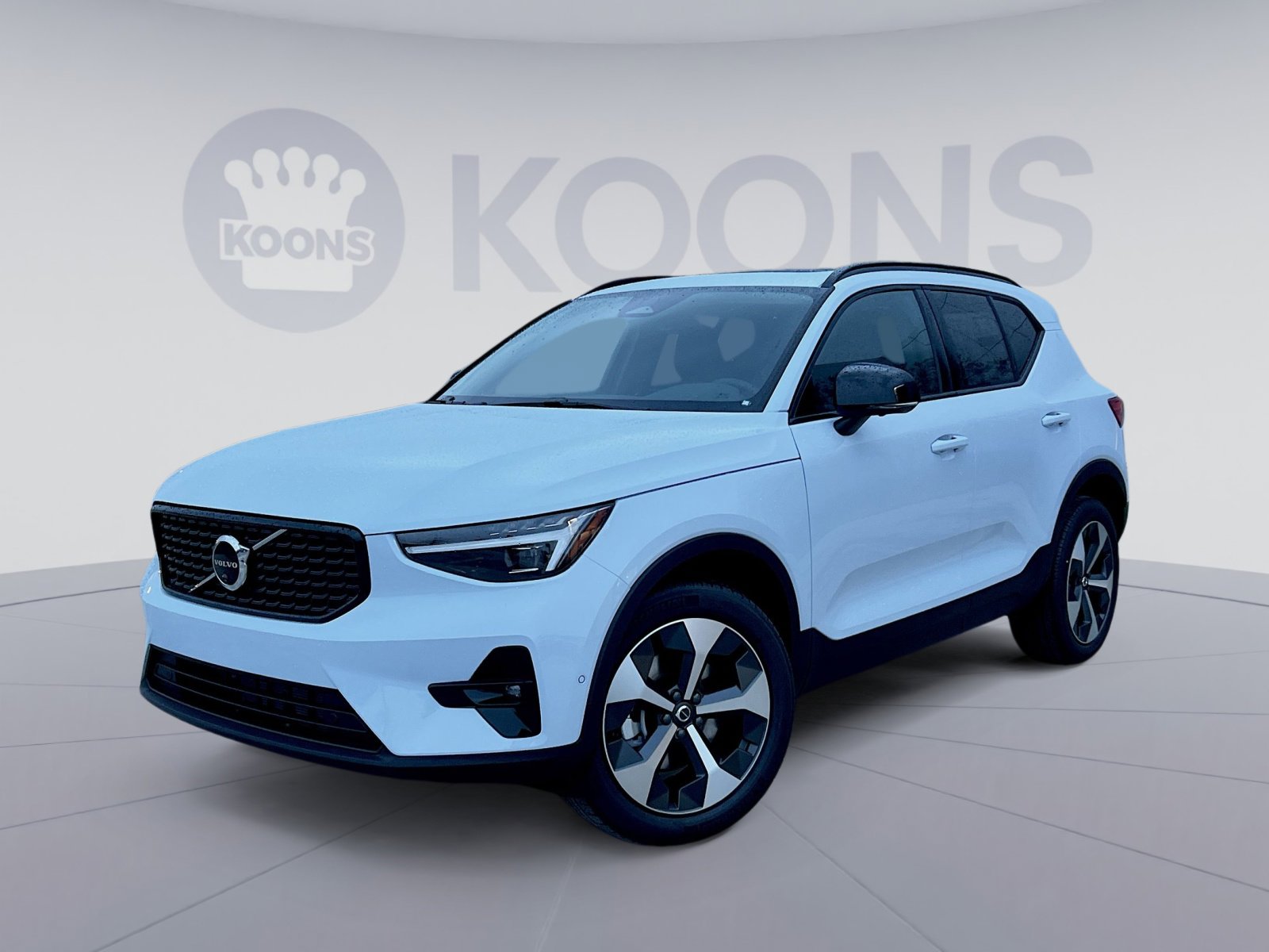 New 2026 Volvo XC40 B5 Plus w/ Protection Package Premier