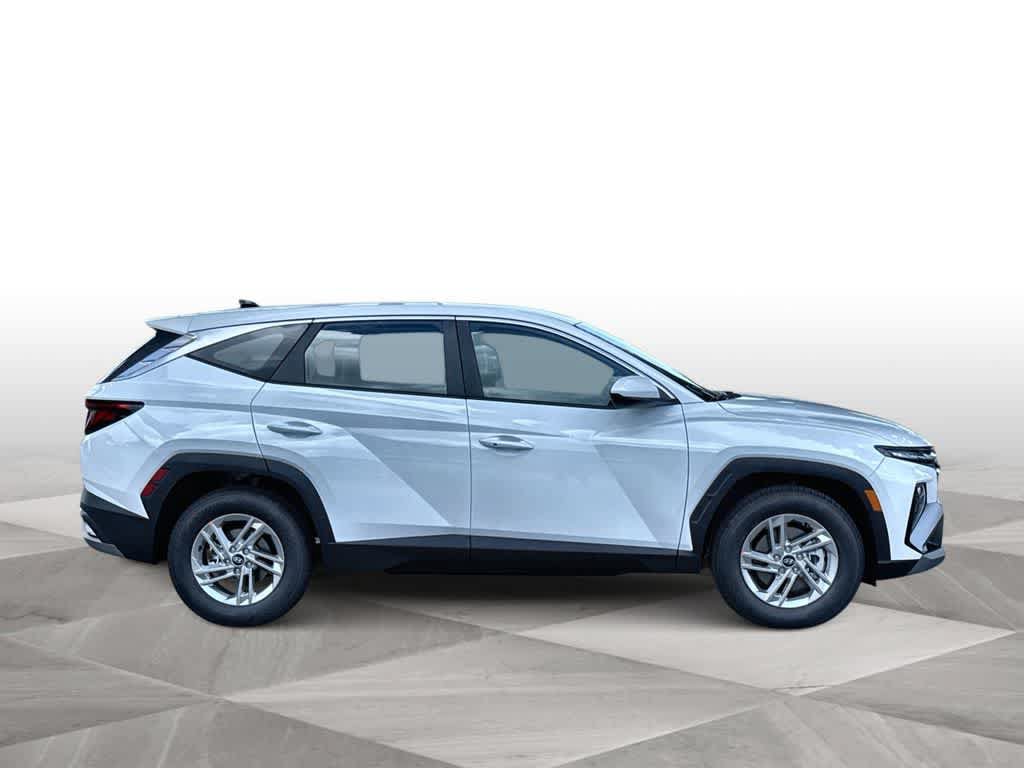 New 2026 Hyundai Tucson SE FWD image 9